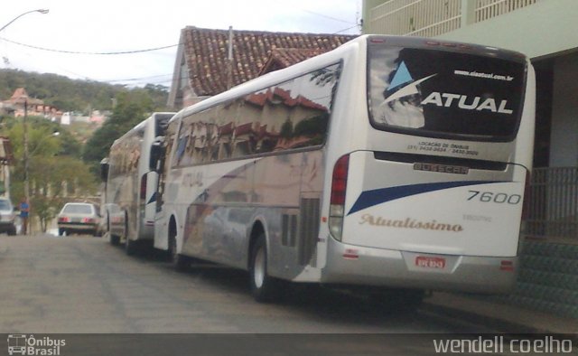 Cia Atual 7600 na cidade de Prados, Minas Gerais, Brasil, por Wendell Coelho. ID da foto: 837530.