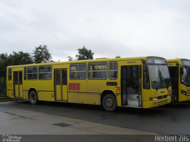 Gidion Transporte e Turismo 19703 na cidade de Joinville, Santa Catarina, Brasil, por Herbert Zils. Número da foto: #884449.