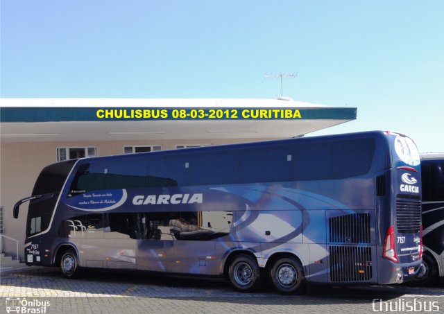 Viação Garcia 7157 na cidade de Curitiba, Paraná, Brasil, por Paulo Roberto Chulis. ID da foto: 904181.