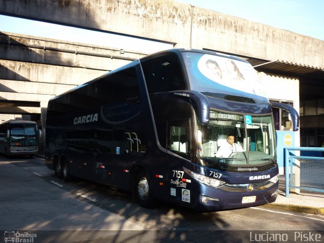 Viação Garcia 7157 na cidade de Curitiba, Paraná, Brasil, por Luciano  Piske. Número da foto: #902623.