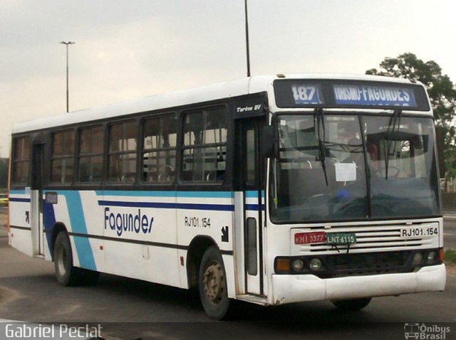 Auto Ônibus Fagundes RJ 101.154 na cidade de Rio de Janeiro, Rio de Janeiro, Brasil, por Gabriel Peclat. Número da foto: #906119.