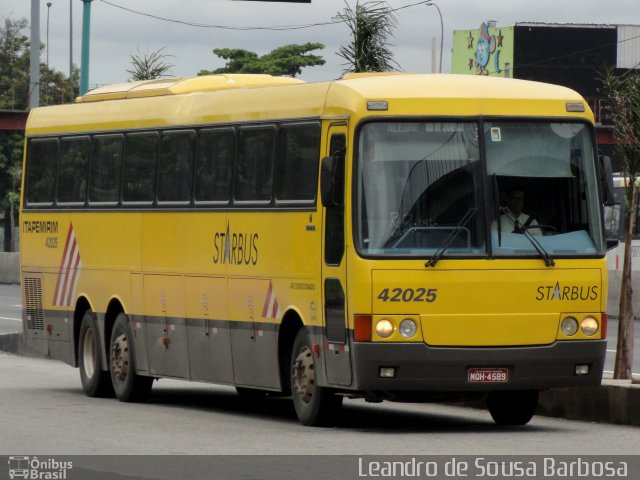 Viação Itapemirim 42025 na cidade de Rio de Janeiro, Rio de Janeiro, Brasil, por Leandro de Sousa Barbosa. ID da foto: 905638.