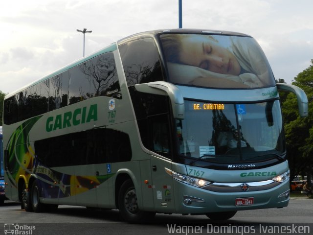 Viação Garcia 7167 na cidade de Curitiba, Paraná, Brasil, por Wagner Domingos Ivanesken. ID da foto: 906569.