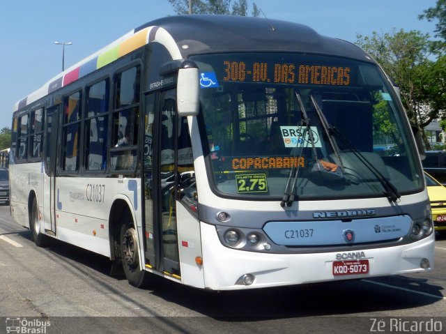 Translitorânea Turística C21037 na cidade de Rio de Janeiro, Rio de Janeiro, Brasil, por Zé Ricardo Reis. Número da foto: #915830.