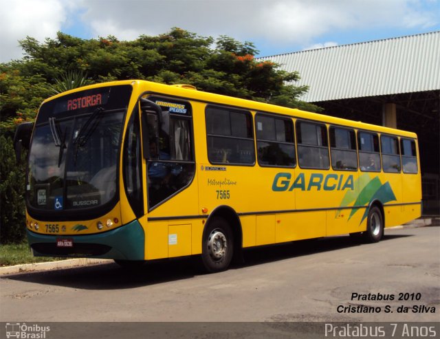 Viação Garcia 7565 na cidade de Arapongas, Paraná, Brasil, por Cristiano Soares da Silva. ID da foto: 915649.