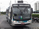 Viação Jacareí 1807 na cidade de São José dos Campos, São Paulo, Brasil, por Roberto Teixeira. Número da foto: #920293.