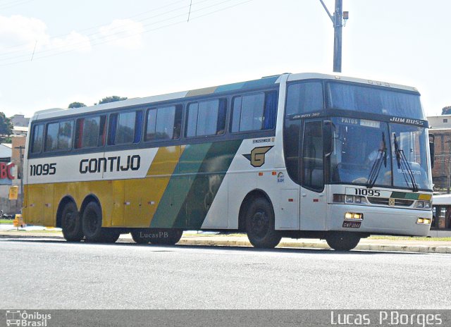 Empresa Gontijo de Transportes 11095 na cidade de Araxá, Minas Gerais, Brasil, por Lucas Borges . ID da foto: 886689.