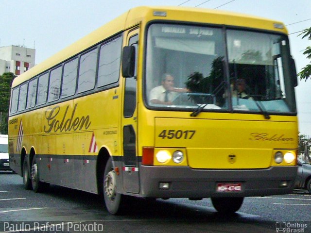 Viação Itapemirim 45017 na cidade de São José dos Campos, São Paulo, Brasil, por Paulo Rafael Peixoto. Número da foto: #926685.