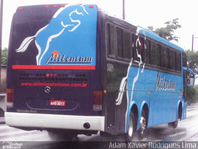 Milenium Turismo 100 na cidade de Cubatão, São Paulo, Brasil, por Adam Xavier Rodrigues Lima. Número da foto: #928895.