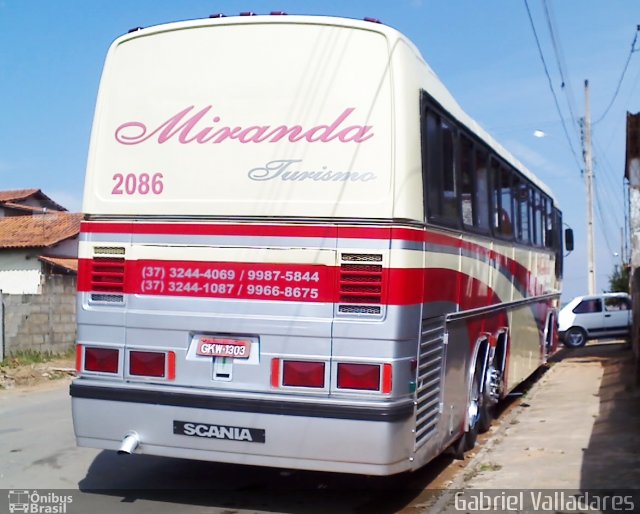 Miranda Turismo 2086 na cidade de Carmo do Cajuru, Minas Gerais, Brasil, por Gabriel Valladares. Número da foto: #928666.