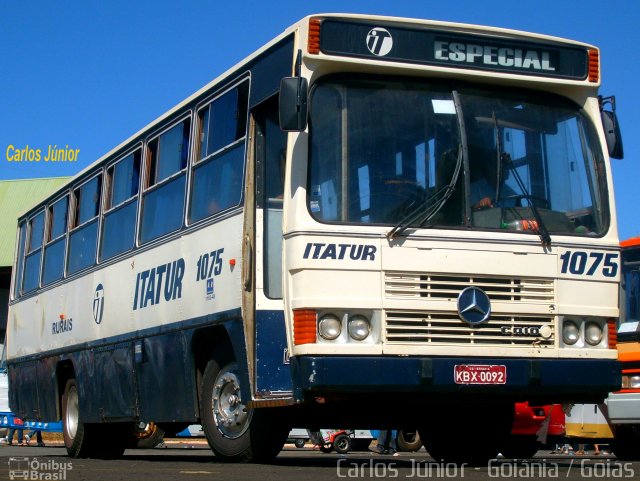 Itatur 1075 na cidade de Goiânia, Goiás, Brasil, por Carlos Júnior. Número da foto: #943267.