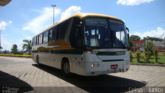 Nacional Expresso 17600 na cidade de Uberlândia, Minas Gerais, Brasil, por Celso  Junior. Número da foto: #943677.