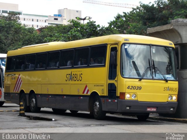 Viação Itapemirim 42039 na cidade de São Paulo, São Paulo, Brasil, por Eduardo Oliveira. Número da foto: #942635.
