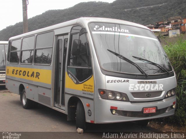 Escolares 221 na cidade de Cubatão, São Paulo, Brasil, por Adam Xavier Rodrigues Lima. Número da foto: #942478.