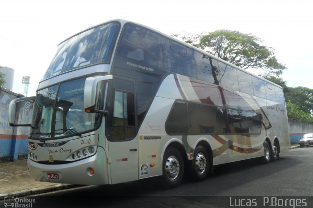 Vera Cruz Transporte e Turismo 2000 na cidade de Araxá, Minas Gerais, Brasil, por Lucas Borges . ID da foto: 943782.