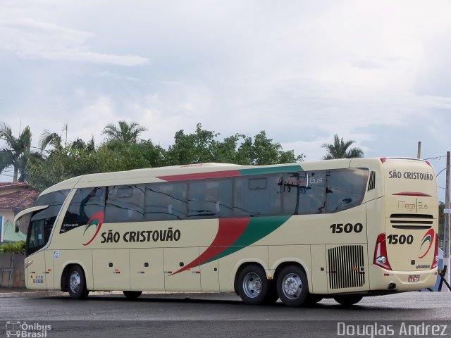 Empresa São Cristóvão 1500 na cidade de Trindade, Goiás, Brasil, por Douglas Andrez. Número da foto: #890386.