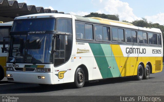 Empresa Gontijo de Transportes 15305 na cidade de Araxá, Minas Gerais, Brasil, por Lucas Borges . Número da foto: #890581.