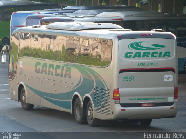 Viação Garcia 7551 na cidade de Ribeirão Preto, São Paulo, Brasil, por Fernando Reis. ID da foto: 892865.