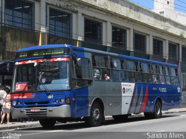 Auto Viação ABC 101 na cidade de Santo André, São Paulo, Brasil, por Sandro Alves. Número da foto: #894802.