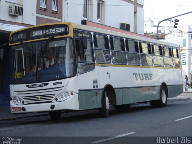 TURF - Transportes Urbanos Rurais Fragata 11 na cidade de Pelotas, Rio Grande do Sul, Brasil, por Herbert Zils. Número da foto: #897080.