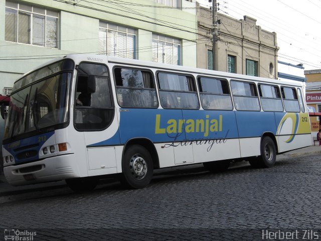 Laranjal Transportes 212 na cidade de Pelotas, Rio Grande do Sul, Brasil, por Herbert Zils. Número da foto: #897071.