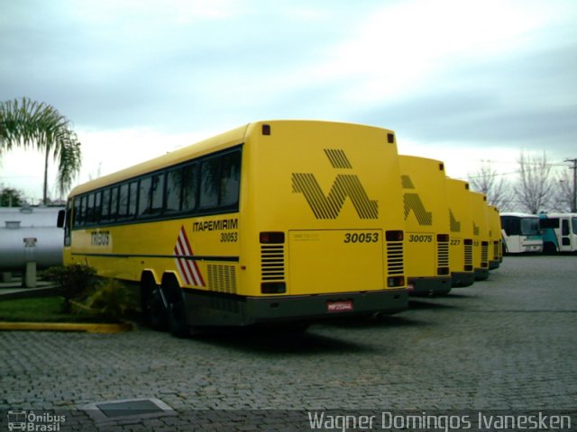 Viação Itapemirim 30053 na cidade de Curitiba, Paraná, Brasil, por Wagner Domingos Ivanesken. Número da foto: #897237.