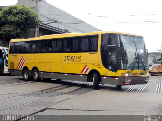 Viação Itapemirim 44029 na cidade de Rio de Janeiro, Rio de Janeiro, Brasil, por JUNIOR JUNIOR. Número da foto: #898996.