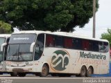 Viação Nossa Senhora de Medianeira 2052 na cidade de Goiânia, Goiás, Brasil, por Douglas Andrez. Número da foto: #898721.
