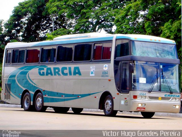 Viação Garcia 6564 na cidade de Maringá, Paraná, Brasil, por Victor Hugo Guedes Pereira. ID da foto: 946147.