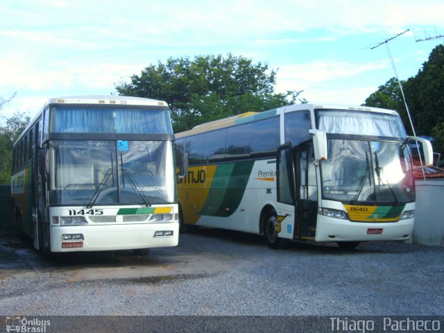 Empresa Gontijo de Transportes 11445 E 11640 na cidade de Januária, Minas Gerais, Brasil, por Thiago  Pacheco. Número da foto: #946155.