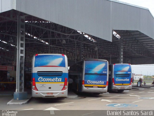 Viação Cometa 10221 na cidade de Praia Grande, São Paulo, Brasil, por Daniel Santos Sardi. Número da foto: #968482.