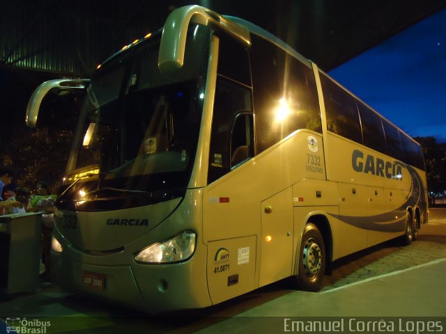Viação Garcia 7332 na cidade de Bauru, São Paulo, Brasil, por Emanuel Corrêa Lopes. Número da foto: #973092.