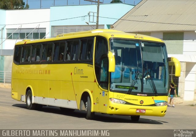 Viação Itapemirim 8207 na cidade de Manhumirim, Minas Gerais, Brasil, por Gilberto Martins. ID da foto: 972044.