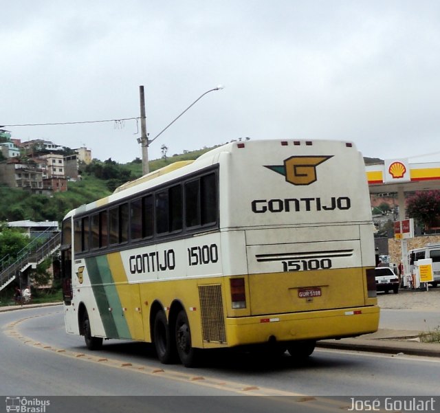 Empresa Gontijo de Transportes 15100 na cidade de Muriaé, Minas Gerais, Brasil, por José Goulart. ID da foto: 977585.