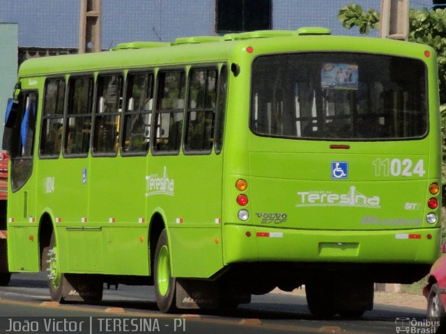 Expresso Santa Cruz 11024 na cidade de Teresina, Piauí, Brasil, por João Victor. ID da foto: 976134.