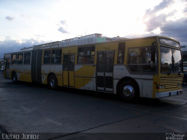 Lotaxi Transportes Urbanos 21482 na cidade de Brasília, Distrito Federal, Brasil, por Clébio Júnior. Número da foto: #976658.