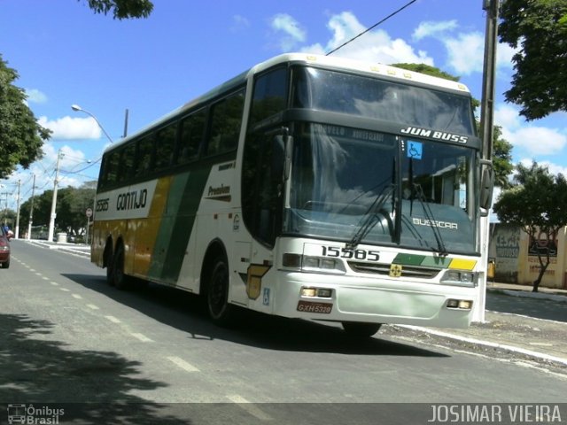 Empresa Gontijo de Transportes 15585 na cidade de Curvelo, Minas Gerais, Brasil, por Josimar Vieira. ID da foto: 978809.