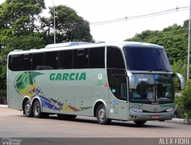Viação Garcia 7767 na cidade de Maringá, Paraná, Brasil, por Alex Fiori. Número da foto: #981733.