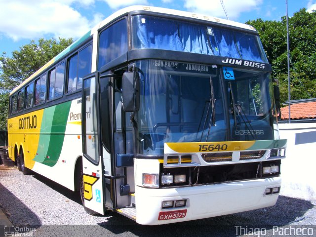 Empresa Gontijo de Transportes 15640 na cidade de Januária, Minas Gerais, Brasil, por Thiago  Pacheco. ID da foto: 982644.