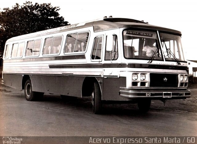 Expresso Santa Marta 0000 na cidade de Jesúpolis, Goiás, Brasil, por Carlos Júnior. ID da foto: 949355.