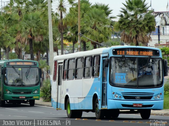 Expresso Santa Cruz 11018 na cidade de Teresina, Piauí, Brasil, por João Victor. ID da foto: 987236.