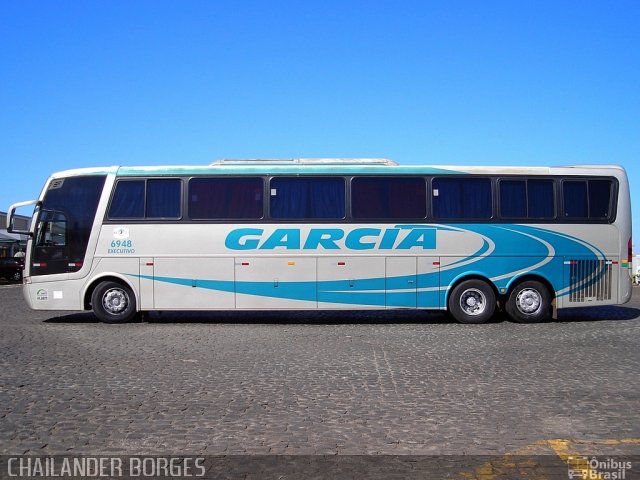 Viação Garcia 6948 na cidade de Londrina, Paraná, Brasil, por C.   Borges. Número da foto: #986923.