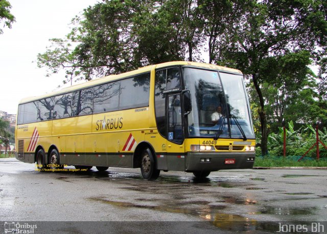 Viação Itapemirim 44049 na cidade de Vitória, Espírito Santo, Brasil, por Jones Bh. Número da foto: #992346.