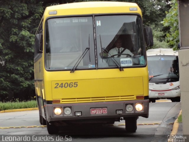 Viação Itapemirim 24065 na cidade de São Paulo, São Paulo, Brasil, por Leonardo Guedes de Sá. Número da foto: #995037.