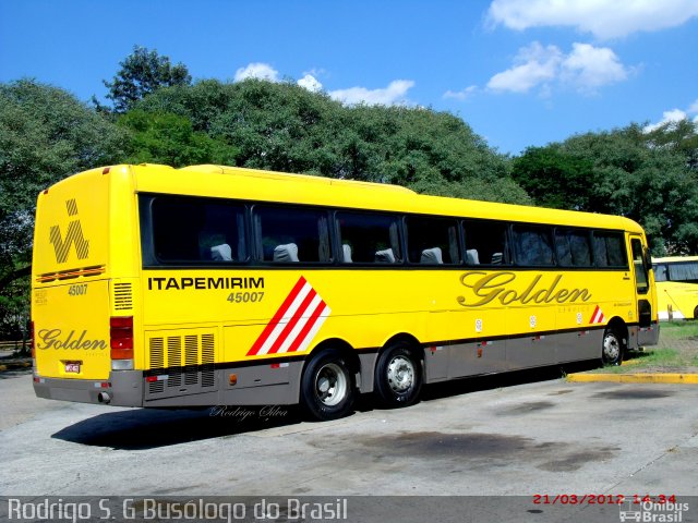 Viação Itapemirim 45007 na cidade de São Paulo, São Paulo, Brasil, por Rodrigo S. G Busólogo do Brasil. Número da foto: #996943.
