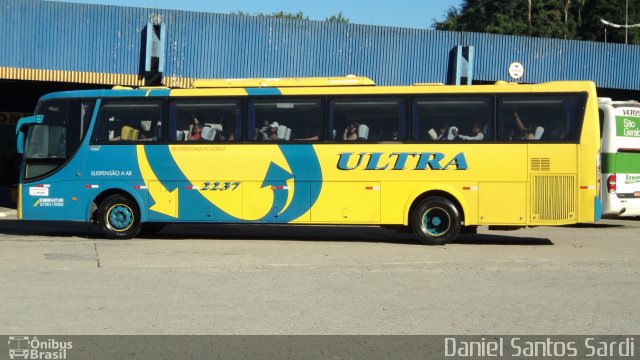 Viação Ultra 2237 na cidade de Santos, São Paulo, Brasil, por Daniel Santos Sardi. ID da foto: 997239.