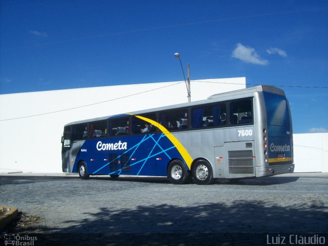 Viação Cometa 7600 na cidade de Juiz de Fora, Minas Gerais, Brasil, por Luiz Krolman. ID da foto: 997445.