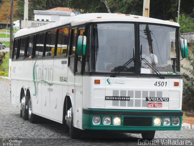 Spázio Turismo 4501 na cidade de Manhuaçu, Minas Gerais, Brasil, por Gabriel Valladares. Número da foto: #999252.