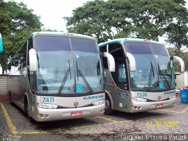 Viação Garcia 7411 na cidade de São Paulo, São Paulo, Brasil, por Rogério Teixeira Varadi. Número da foto: #999524.