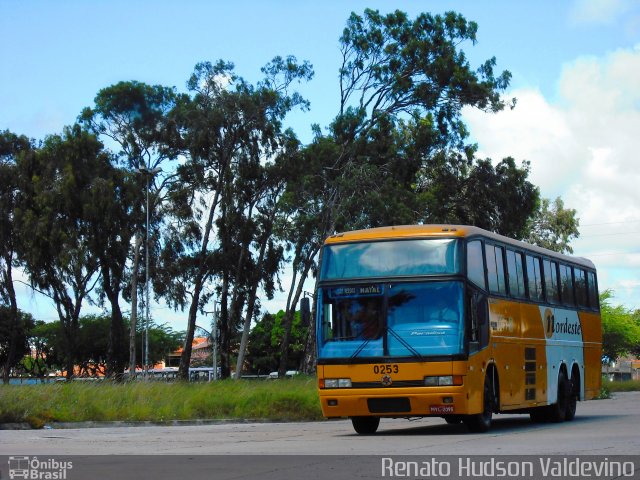 Viação Nordeste 0253 na cidade de Natal, Rio Grande do Norte, Brasil, por Renato Hudson Valdevino. Número da foto: #1002111.